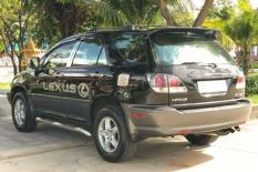 Private Taxi Phnom Penh - Battambang - battambang-phnom-penh-taxi-lexus.jpg