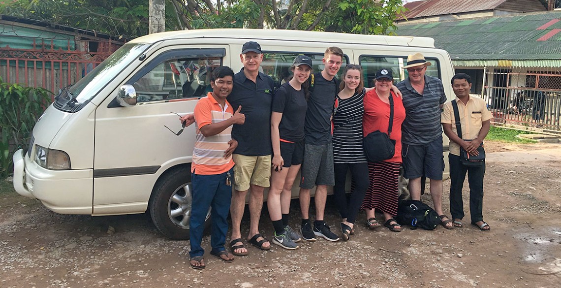 Tour in minibus con guida turistica di lingua inglese