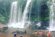 Angkor Tour 12 - kulen-waterfall.jpg